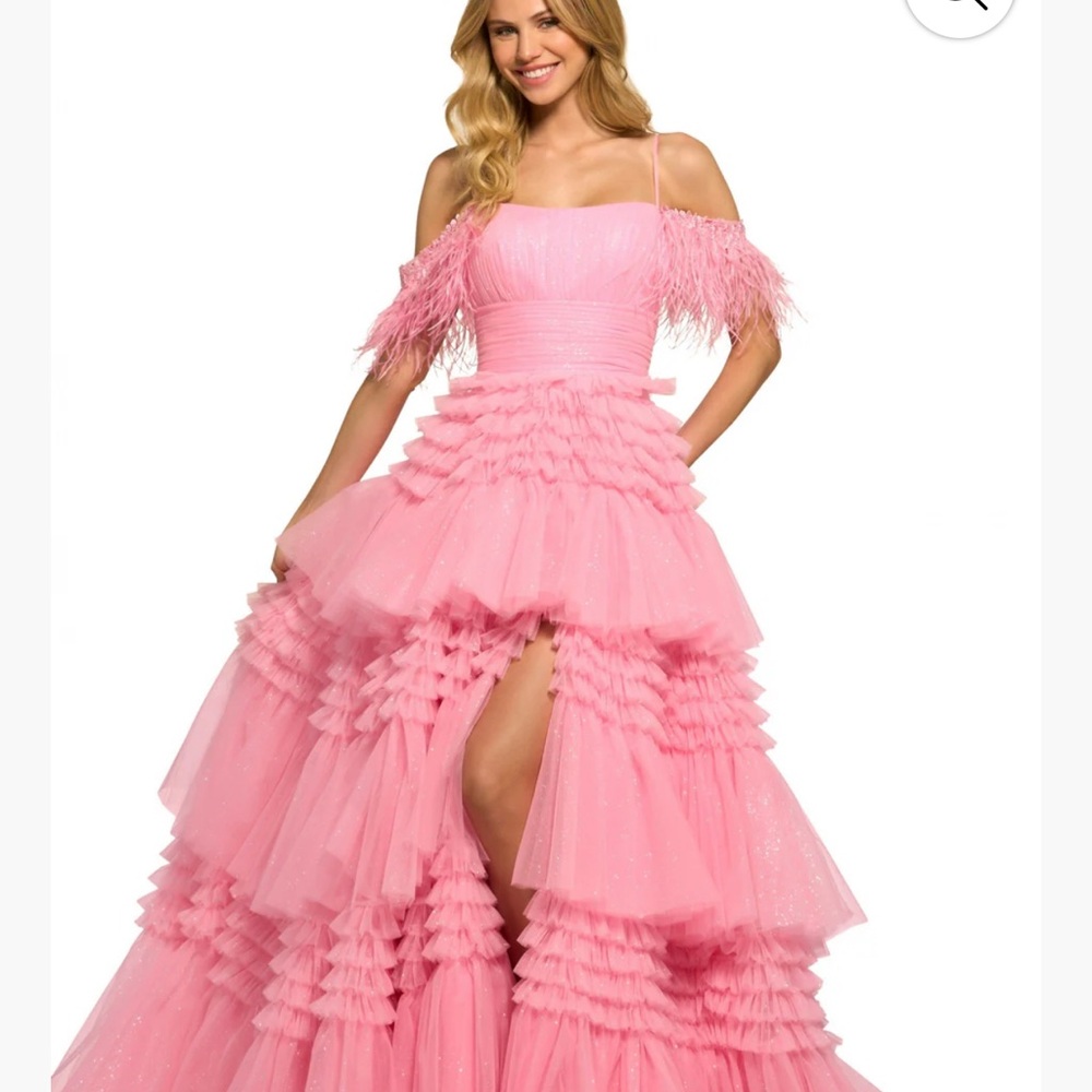 Sherri Hill Elegant Pink Tulle Tiered Gown